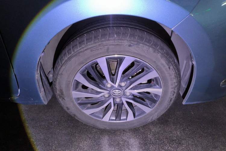 Used Toyota Corolla 2017 Revised Dual-Engine 1.8L E-CVT Elite Edition