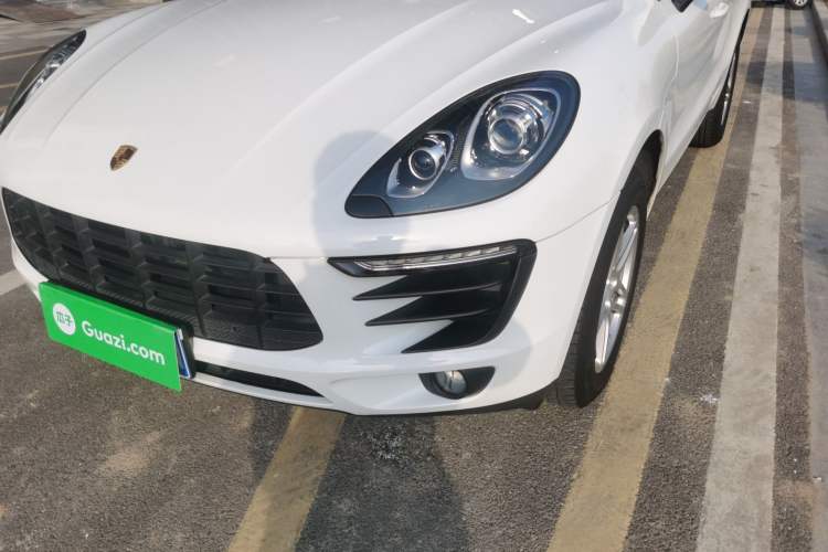 Used Porsche Macan 2017 Macan 2.0T
