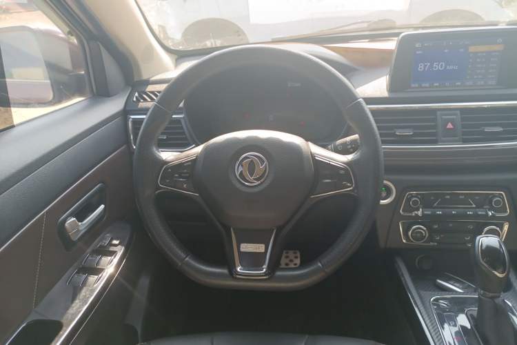 Used Dongfeng Fengon 370 2020 S370 1.5L CVT Luxury Model 5 Seats
