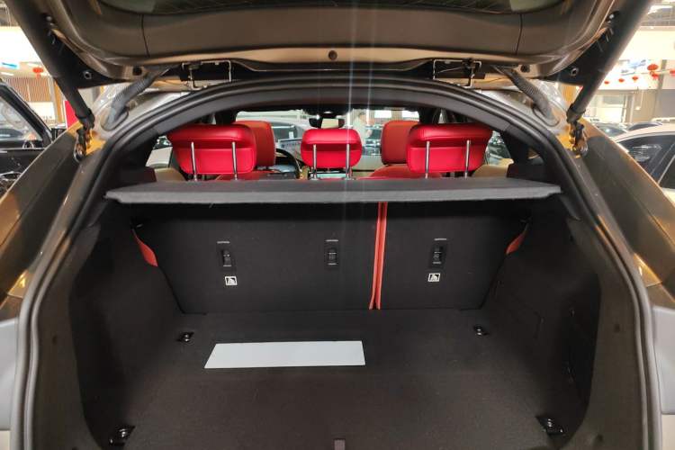 Used Jaguar E-PACE 2024 All-New R-DYNAMIC S Sport Edition
