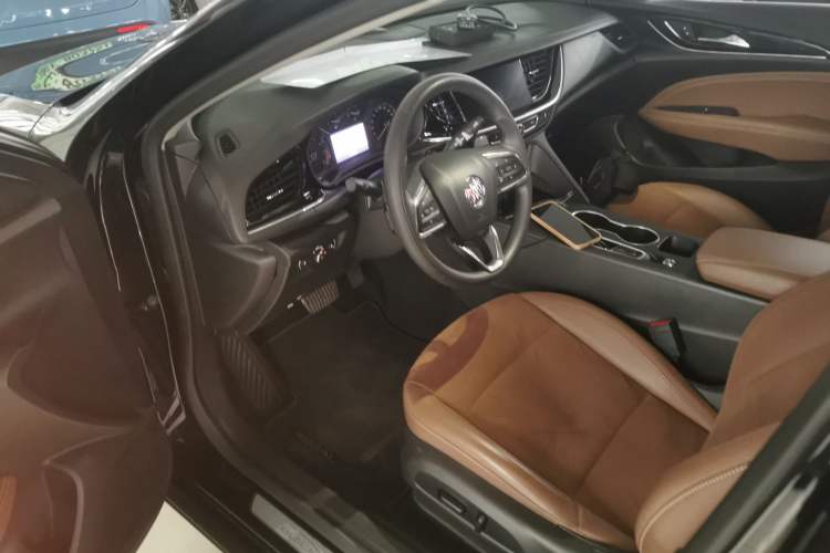 Used Buick Regal 2022 552T Smart Edition
