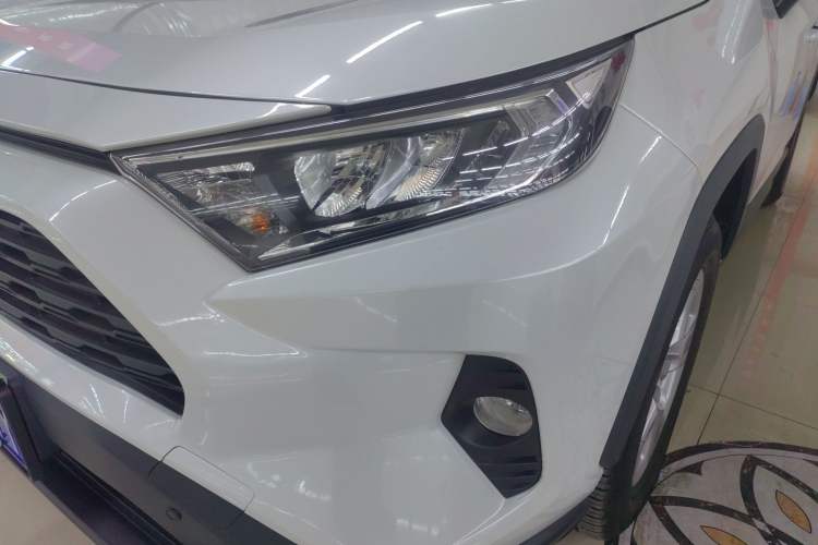 Used Toyota RAV4 2021 2.0L CVT Two-Wheel Drive Urban Edition
