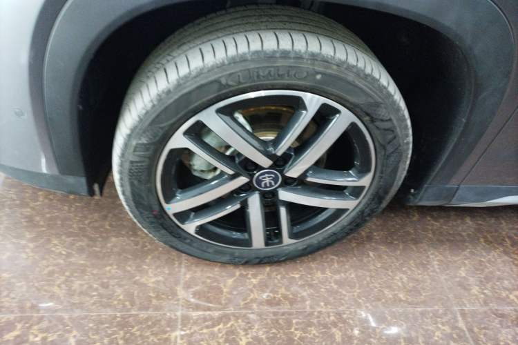 Used BYD Song L DM-i 2025 Intelligent Driving Version 112 km Beyond-Range Type
