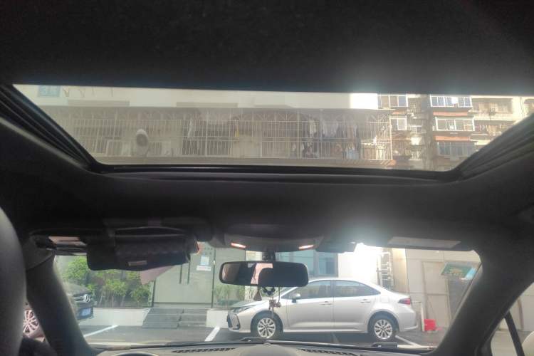 Used Lincoln MKC 2017 2.0T Two-Wheel Drive Deluxe Edition