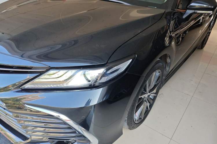Used Toyota Camry 2021 2.5G Luxury Edition
