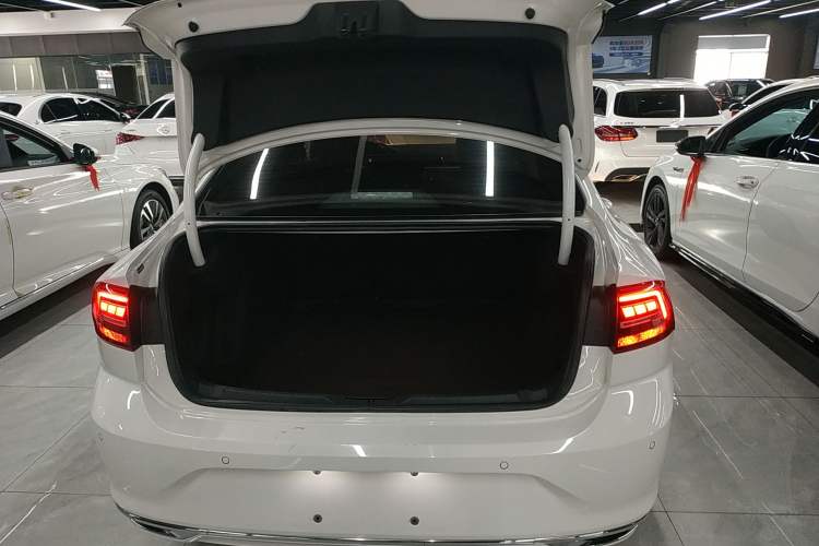 Used Volkswagen Lamando 2021 Revised Version 280TSI DSG Comfort Edition
