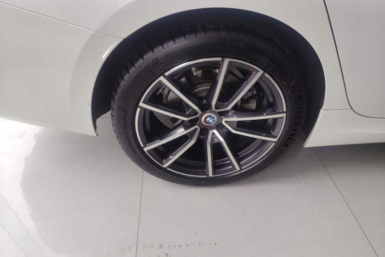 Used BMW 3 Series 2025 325Li M Sport Package
