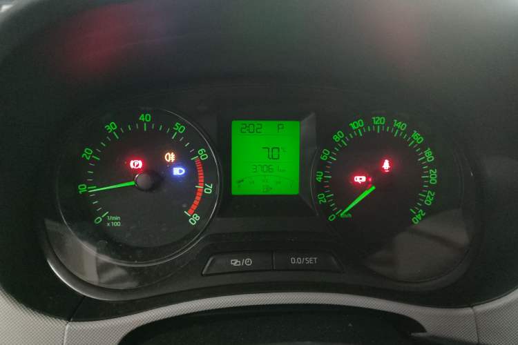 Used Skoda Fabia 2015 1.4L Automatic Front-Drive Model