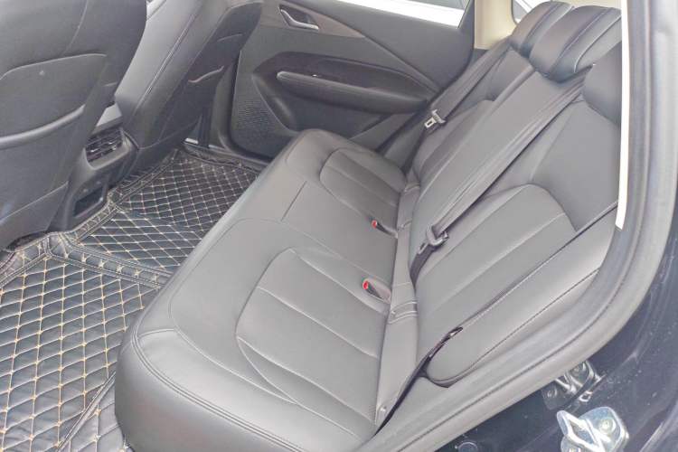 Used Wuling Xingguang 2024 Co-Creation Edition 510 Advanced Model
