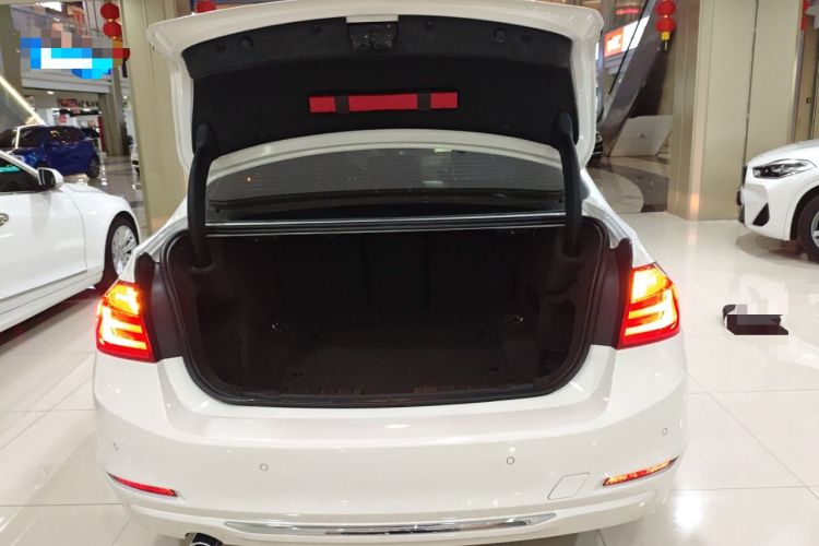 Used BMW 3 Series 2015 320Li Luxury Edition Fashion Model
