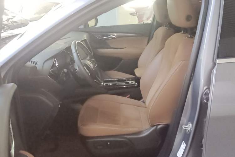 Used Buick Envision 2020 Encore S 652T Four-Wheel Drive Luxury Model