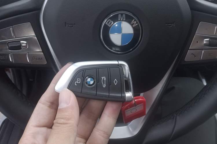 Used BMW 3 Series 2020 325Li First Edition
