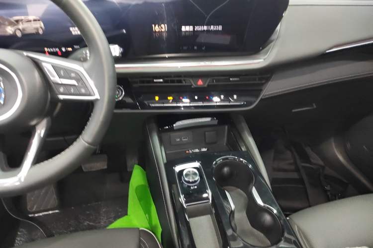 Used Buick Envision 2024 Encore Plus 28T AWD Luxury Edition
