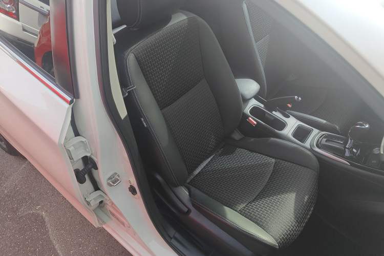 Used Nissan Tiida 2016 1.6L CVT Smart Drive Edition
