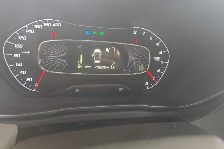 Used Baojun 510 2017 1.5L Automatic Fashion Model
