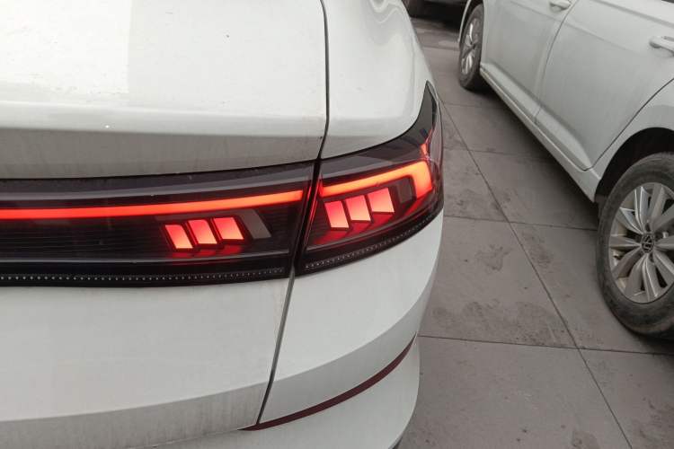 Used Volkswagen Lamando 2024 Lavida L 280TSI DSG Cool & Spicy Edition