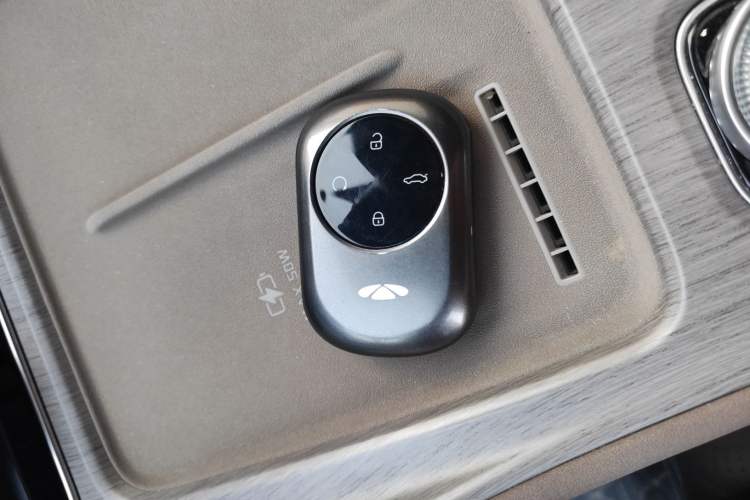 Used Chery Fengyun T8 2025 1.5T 130km Deluxe Version 5 Seats