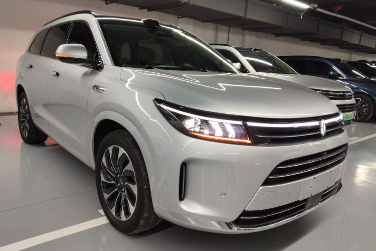 Used Hima AITO M7 2024 1.5T Intelligent Driving 4WD Max Edition 5 Seats