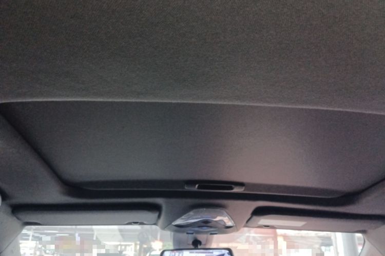 Used Toyota IZOA 2020 2.0L Yichi Version
