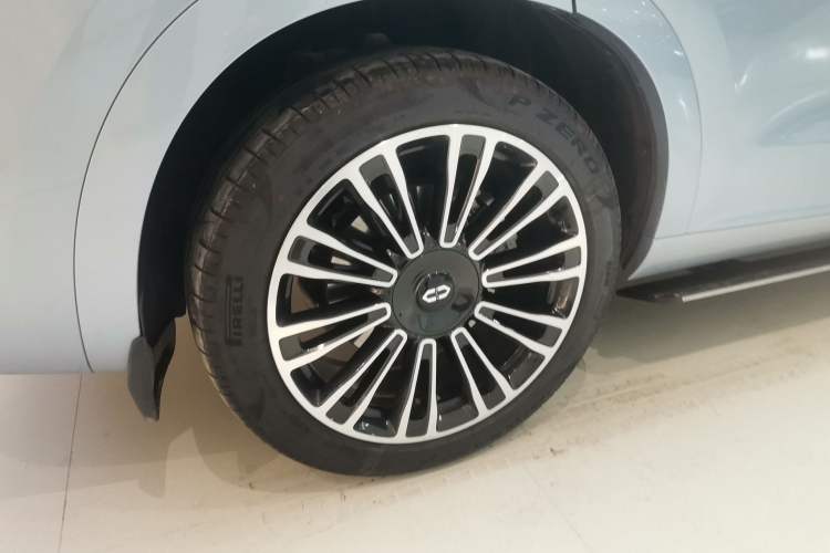 Used Hima AITO M7 2024 1.5T Intelligent Driving 4WD Max Edition 5 Seats
