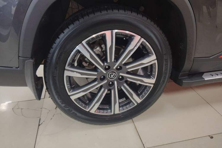 Used Changan CS75 PLUS 2022 Second-Generation 2.0T Automatic Prestige Model
