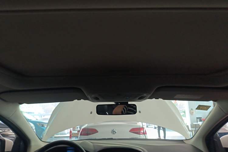 Used Ford Focus 2018 Hatchback Classic 1.6L Automatic Trendy SmartDrive Edition