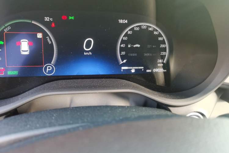 Used Toyota Sienna 2021 2.5L Hybrid Platinum Edition
