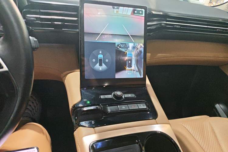 Used Nio ES8 2018 355 km Base Version 7-Seater Edition
