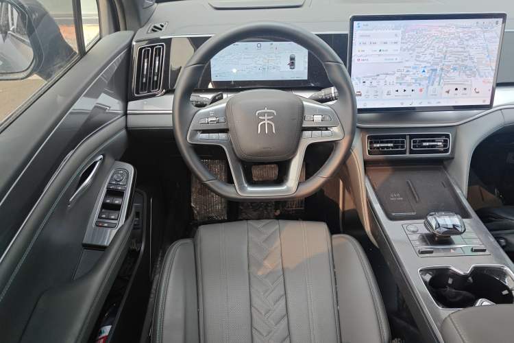 Used BYD Song L DM-i 2025 Intelligent Driving Version 112 km Beyond-Range Type
