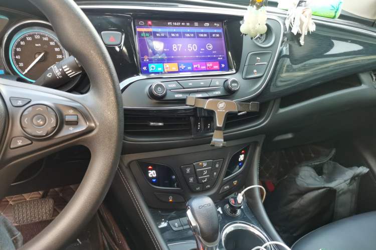 Used Buick Envision 2017 20T Two-Wheel Drive Leading Version