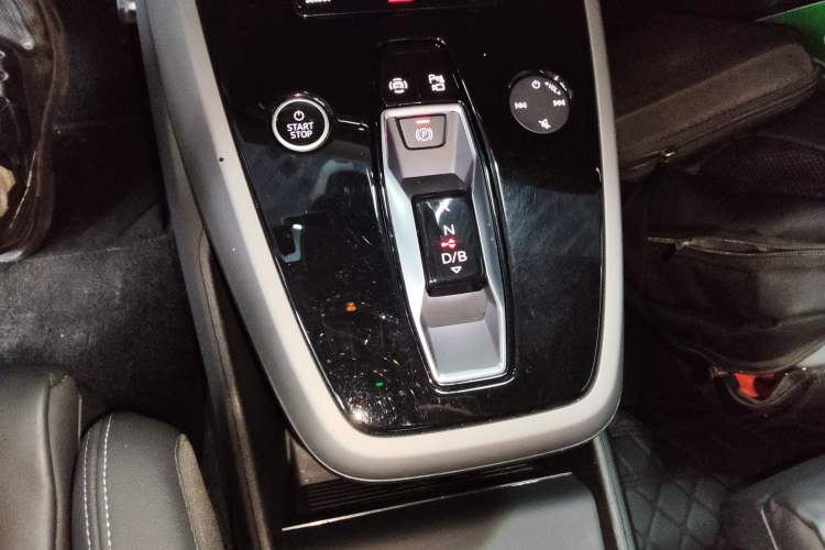 Used Audi Q5 e-tron 2023 40 e-tron Shining Edition Mecha Kit