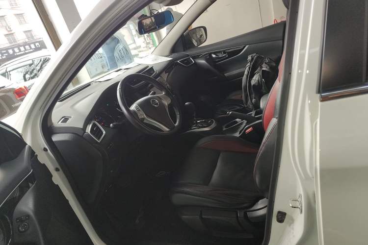 Used Nissan Qashqai 2017 2.0L CVT Smart Enjoyment Version China V Standard