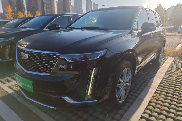 Used Cadillac XT6 2022 2.0T Six-Seater Four-Wheel Drive Luxury Version
