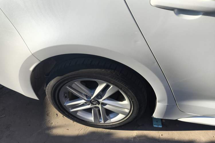 Used Toyota Levin 2021 Dual-Motor 1.8H E-CVT Leading Edition
