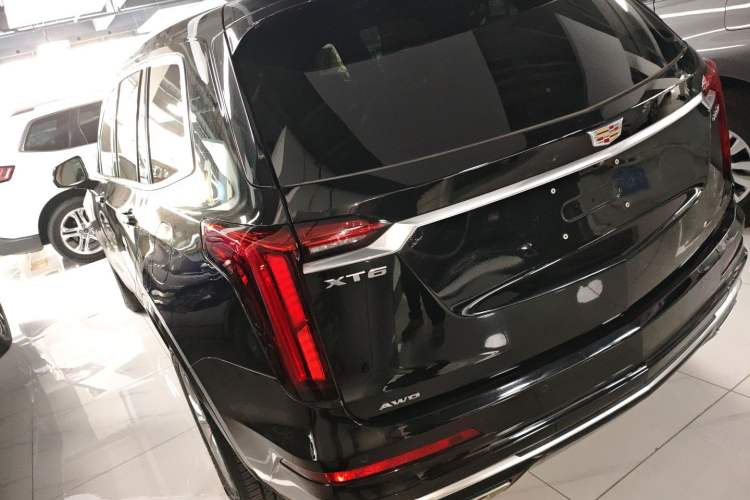 Used Cadillac XT6 2022 2.0T Six-Seater Four-Wheel-Drive Luxury Version