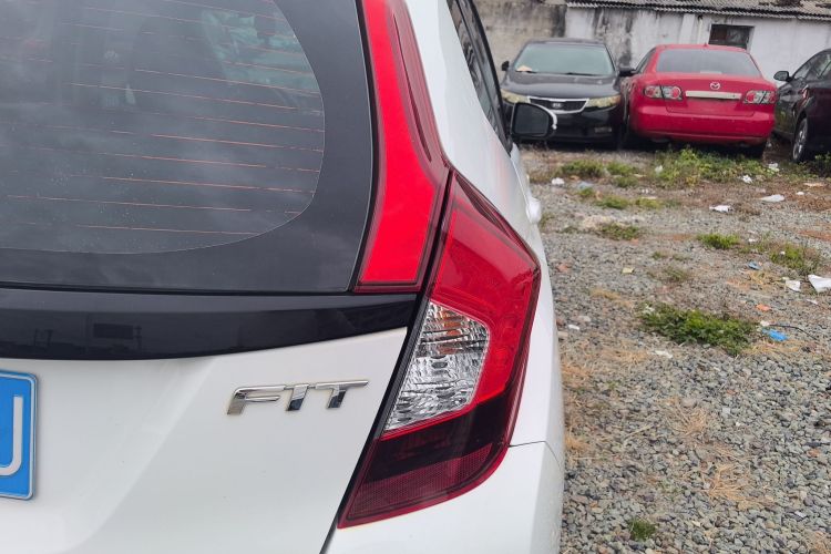 Used Honda Fit 2018 1.5L CVT Comfort Sunroof Version
