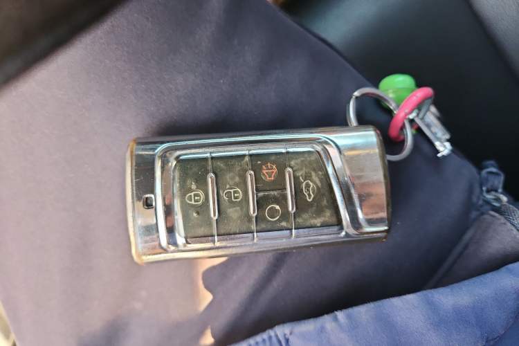 Used GAC Trumpchi M6 2019 270T Automatic Luxury Edition (7-seater) China V Standard
