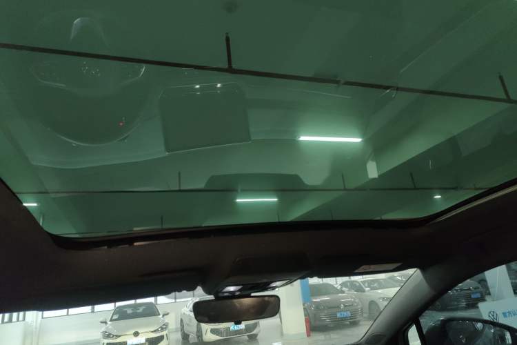 Used Volkswagen ID.4 X 2025 Smart Version Pure & Intelligent Enjoyment Edition
