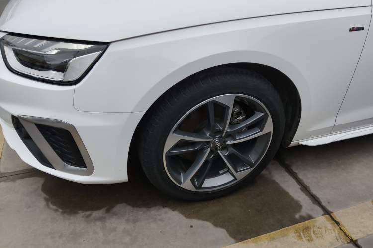 Used Audi A4L 2020 40 TFSI Fashion Dynamic Model
