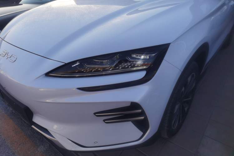 Used BYD Song PLUS New Energy 2024 Honor Edition EV 520km Premium Model
