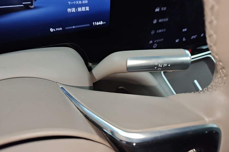 Used Hima AITO M9 2024 Range-Extended Ultra Version 52 kWh 5-Seater Model