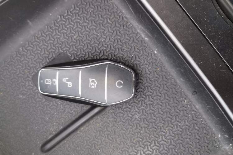 Used BYD Song Pro New Energy 2025 Second-Generation DM-i 75KM Leading Edition
