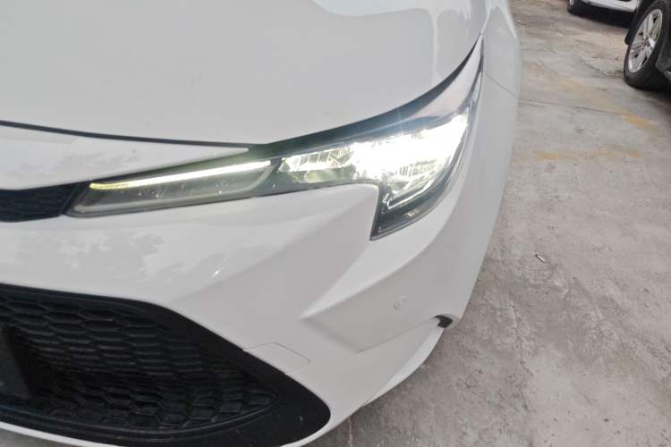 Used Toyota Levin 2021 Dual-Motor 1.8H E-CVT Leading Edition
