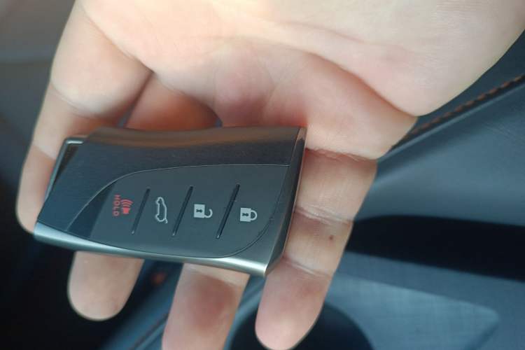 Used Changan UNI-V 2023 1.5T Prestige Model
