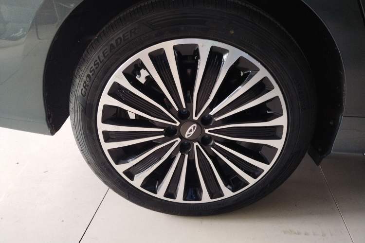 Used Chery Fengyun A8L 2025 1.5 TGDI 145 km Luxury Version
