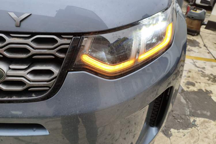 Used Land Rover Discovery Sport 2022 249 PS R-Dynamic SE Performance Tech Edition 5 Seats
