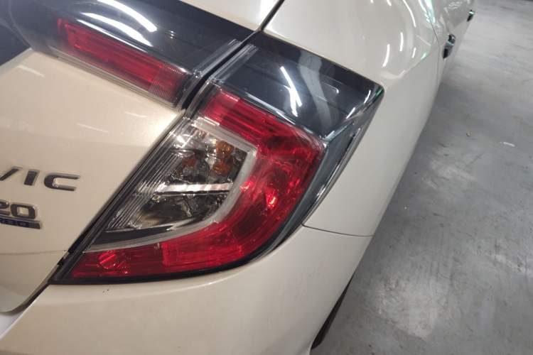 Used Honda Civic 2021 HATCHBACK 220TURBO CVT Trendy Cool Edition