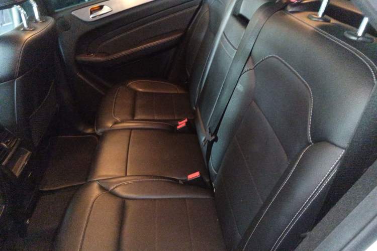 Used Mercedes-Benz M-Class 2014 ML 320 4MATIC
