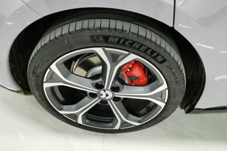 Used Nio ET5 2025 75 kWh
