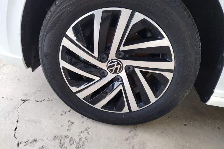 Used Volkswagen Lavida 2024 1.5L Automatic 5 Million Edition
